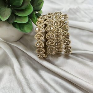 Set of 4 pcs Stone Glass Bangles
